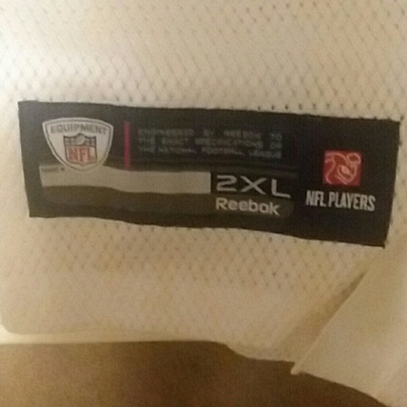 Brett Favre Jersey - Picture 2 of 4